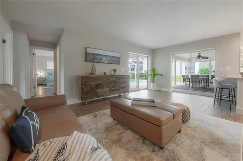 6322 Cottonwood Lane Apollo Beach FL 33572