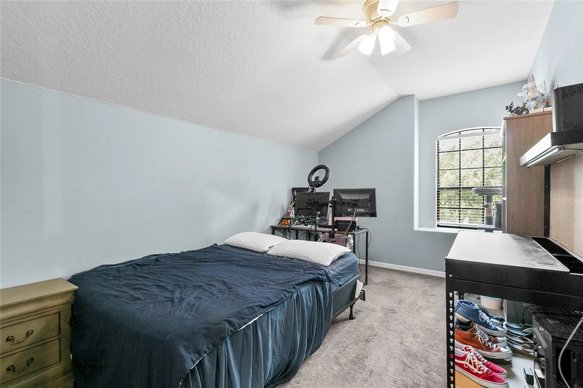 523 Lake Davenport Circle Davenport FL 33837