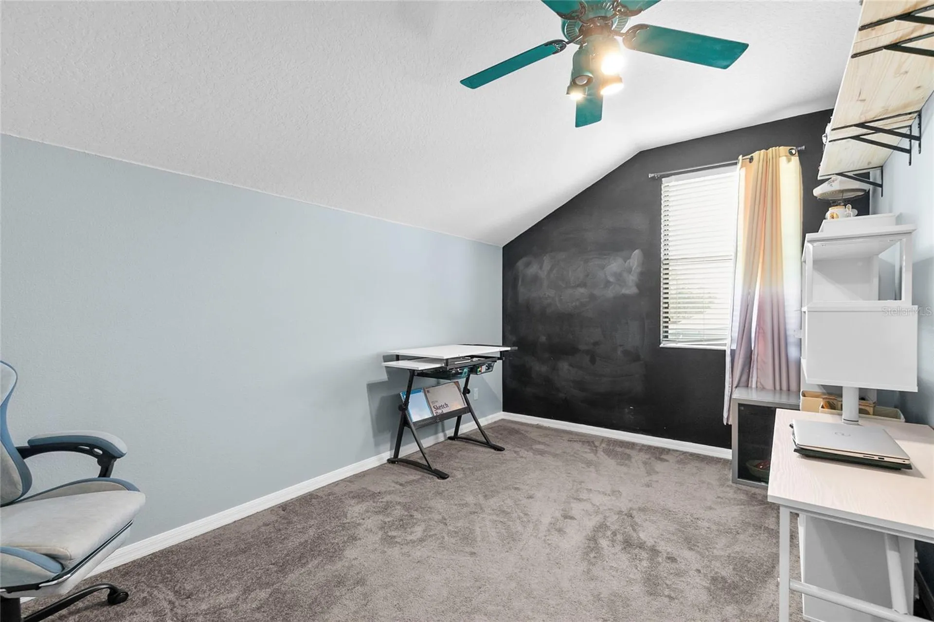 523 Lake Davenport Circle Davenport FL 33837