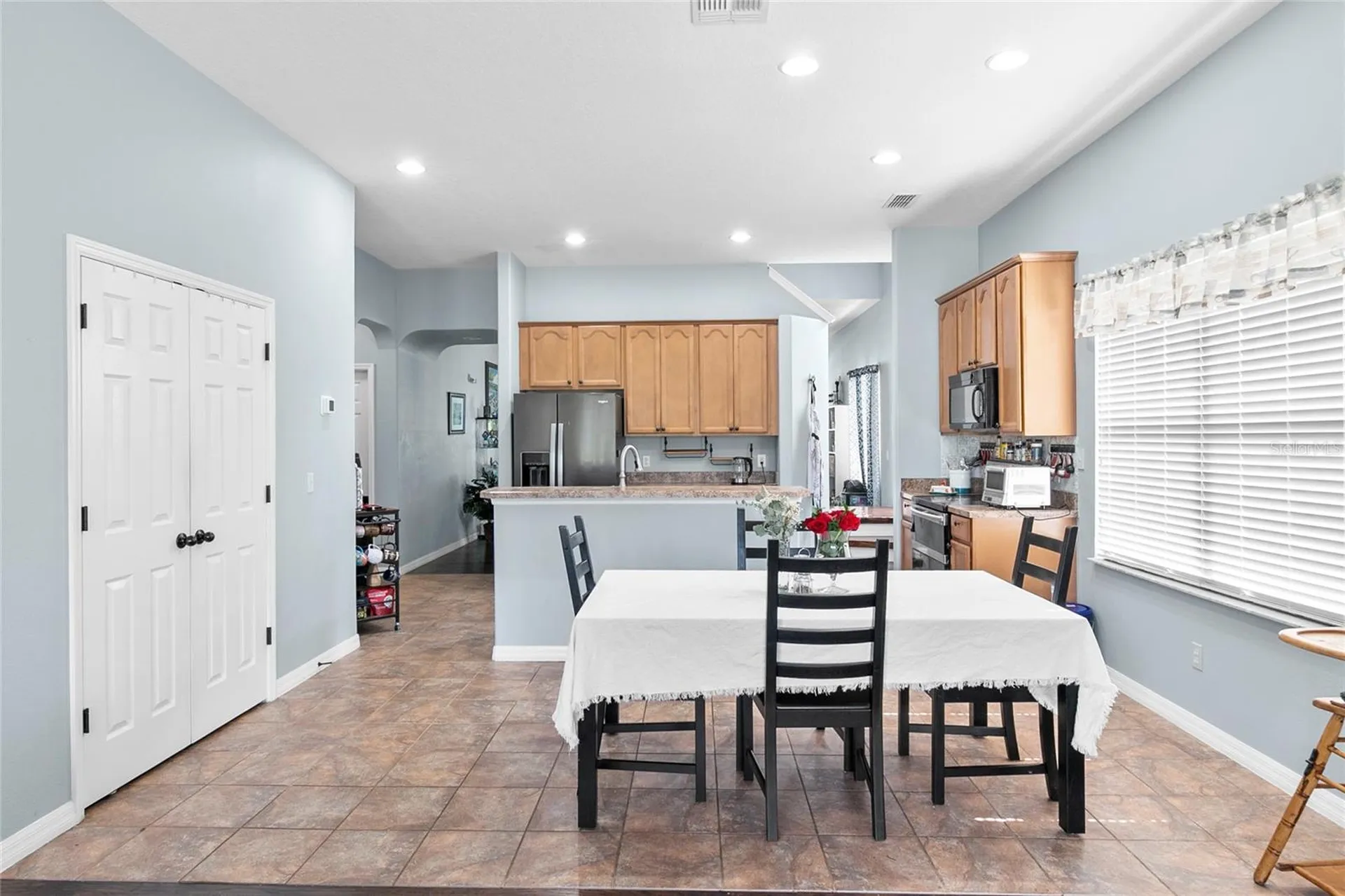 523 Lake Davenport Circle Davenport FL 33837