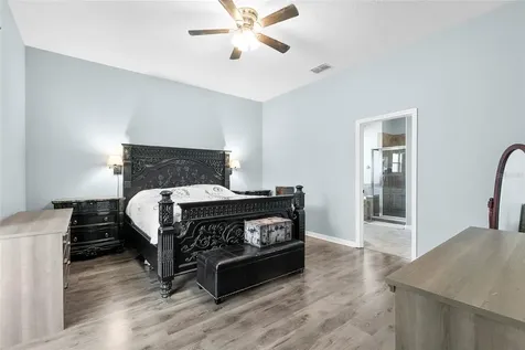 523 Lake Davenport Circle Davenport FL 33837