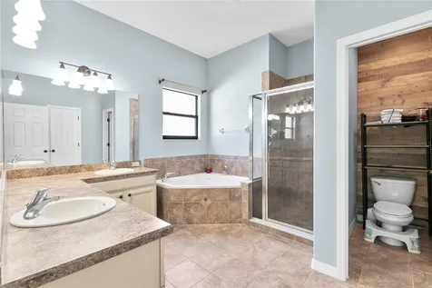 523 Lake Davenport Circle Davenport FL 33837