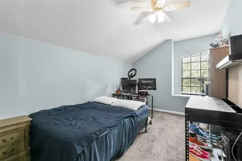 523 Lake Davenport Circle Davenport FL 33837