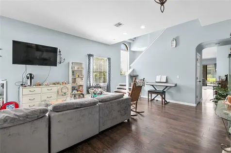 523 Lake Davenport Circle Davenport FL 33837