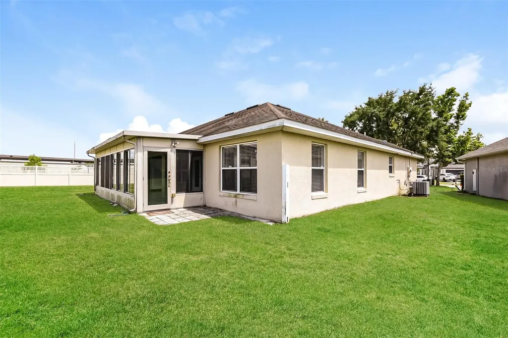 2091 Fawn Meadow Circle St Cloud FL 34772