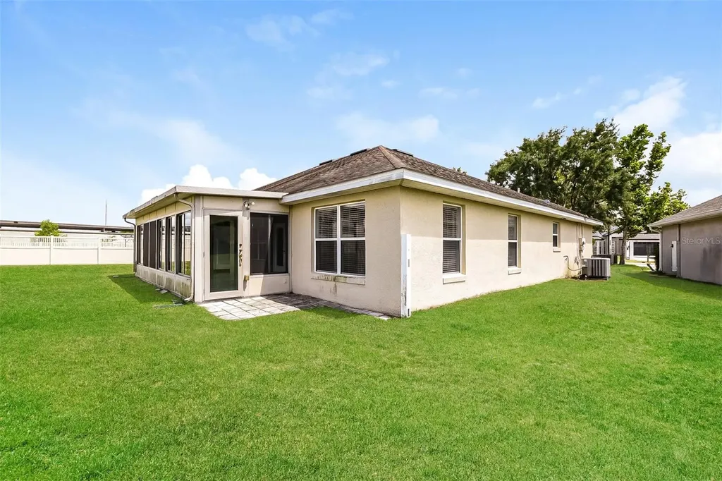 2091 Fawn Meadow Circle St Cloud FL 34772