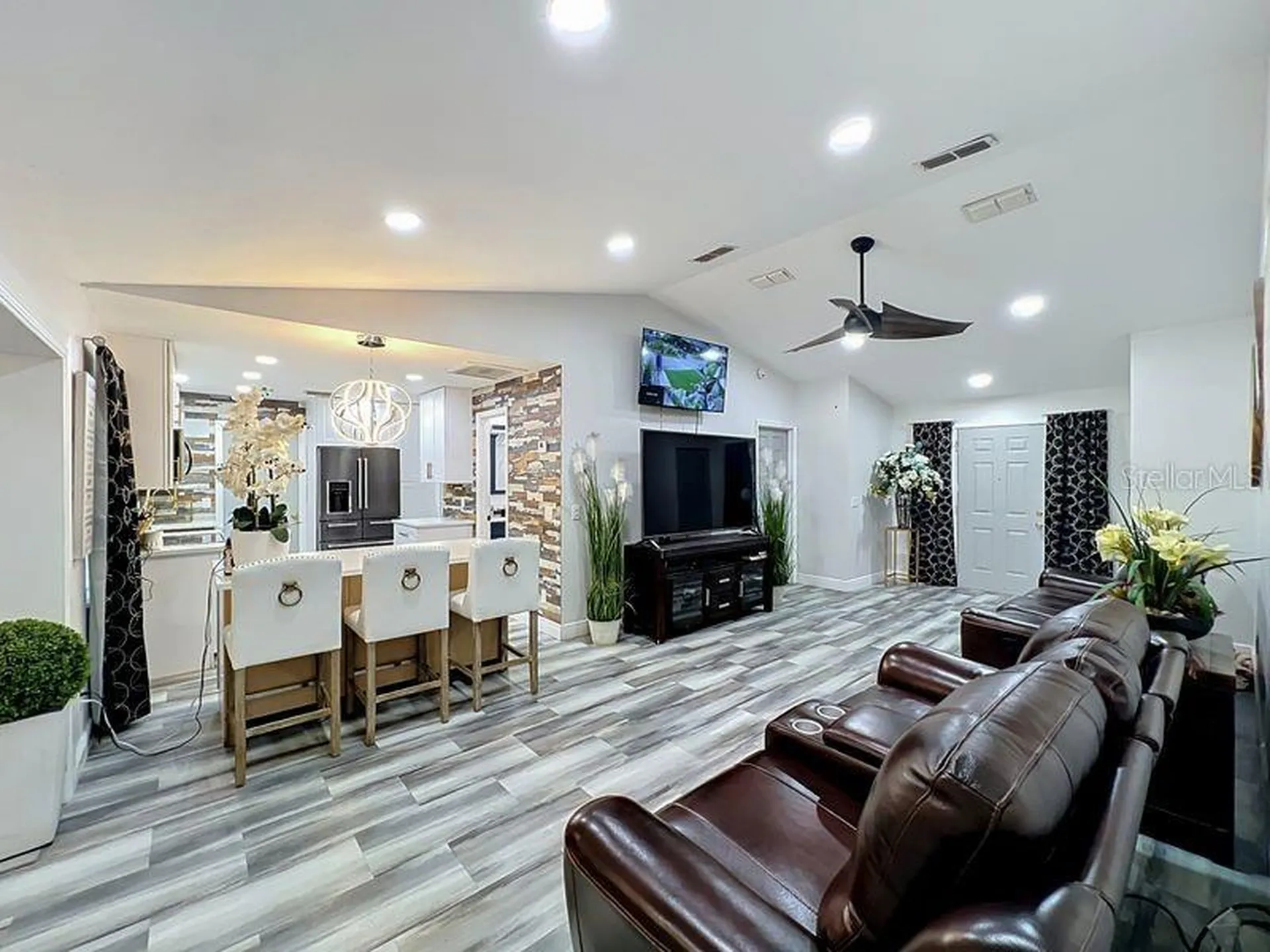 2441 Justy Way Orlando FL 32817