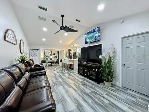 2441 Justy Way Orlando FL 32817