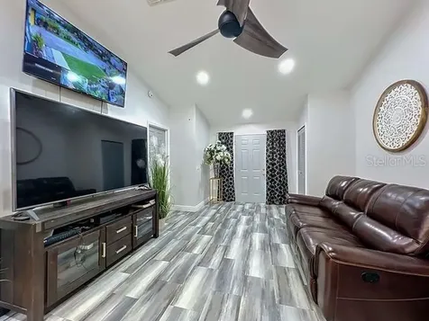 2441 Justy Way Orlando FL 32817