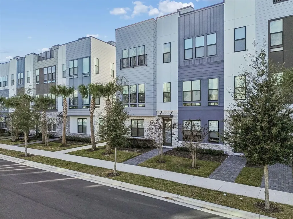2332 Brix Streets Orlando FL 32804