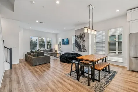 2332 Brix Streets Orlando FL 32804