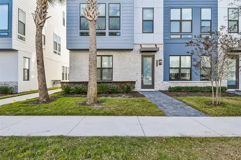 2332 Brix Streets Orlando FL 32804