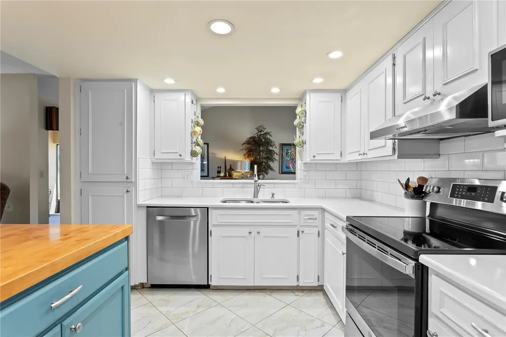 2449 Bay Berry Court Clearwater FL 33763