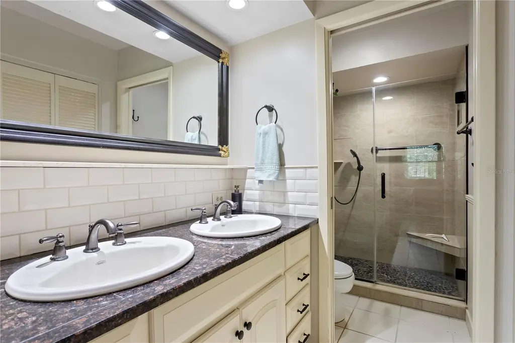 2449 Bay Berry Court Clearwater FL 33763