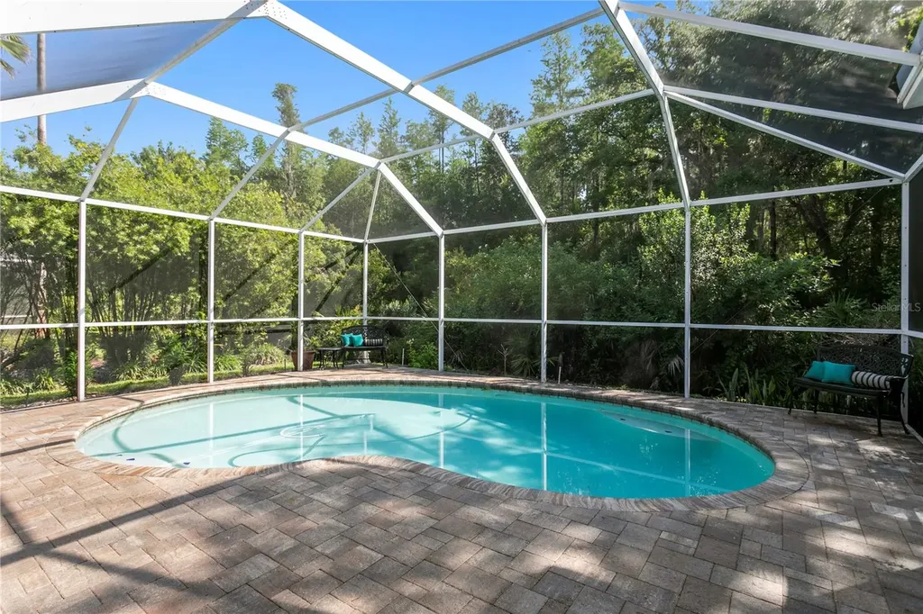 10237 Garden Alcove Drive Tampa FL 33647