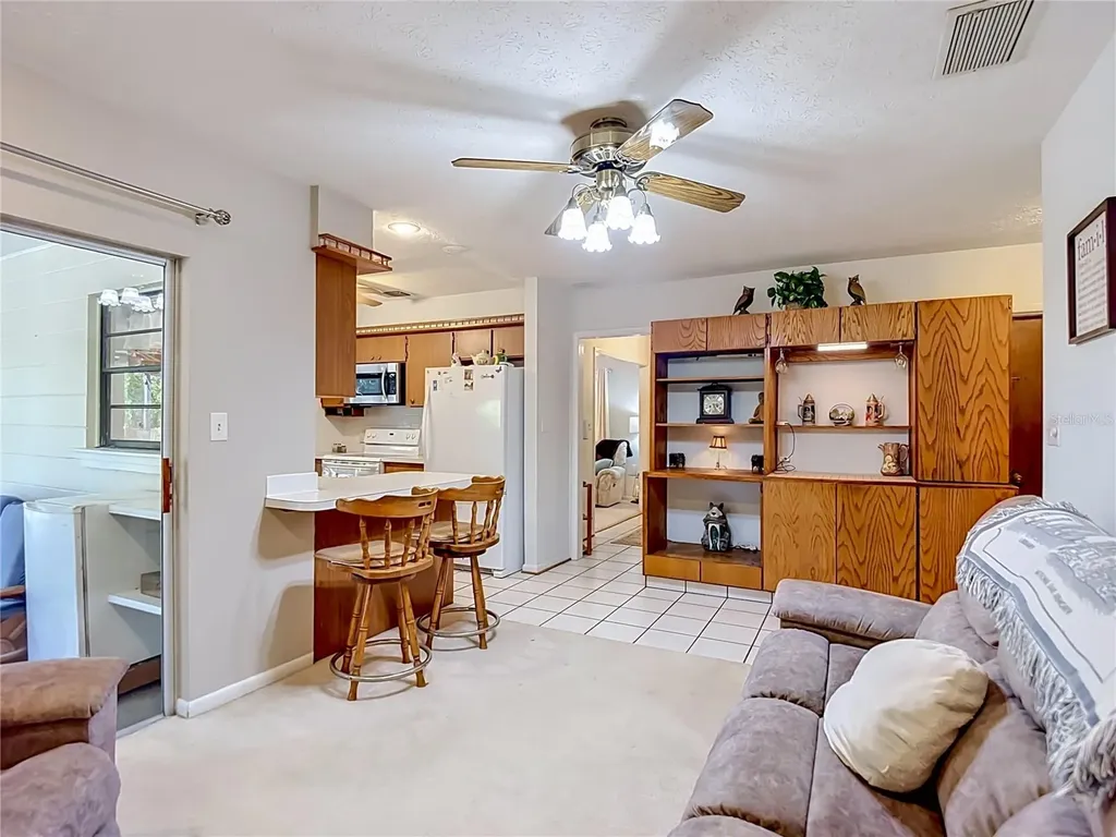 2201 Ladywood Court Brandon FL 33511