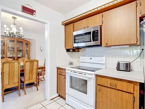 2201 Ladywood Court Brandon FL 33511