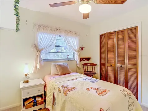 2201 Ladywood Court Brandon FL 33511