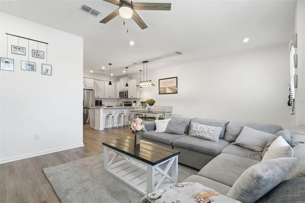 11429 Sunsail Avenue Orlando FL 32832