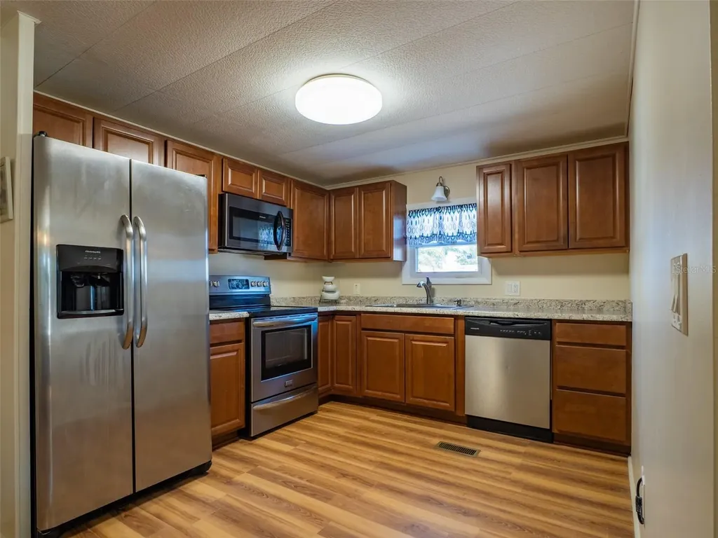 401 Denice Drive Seminole FL 33772