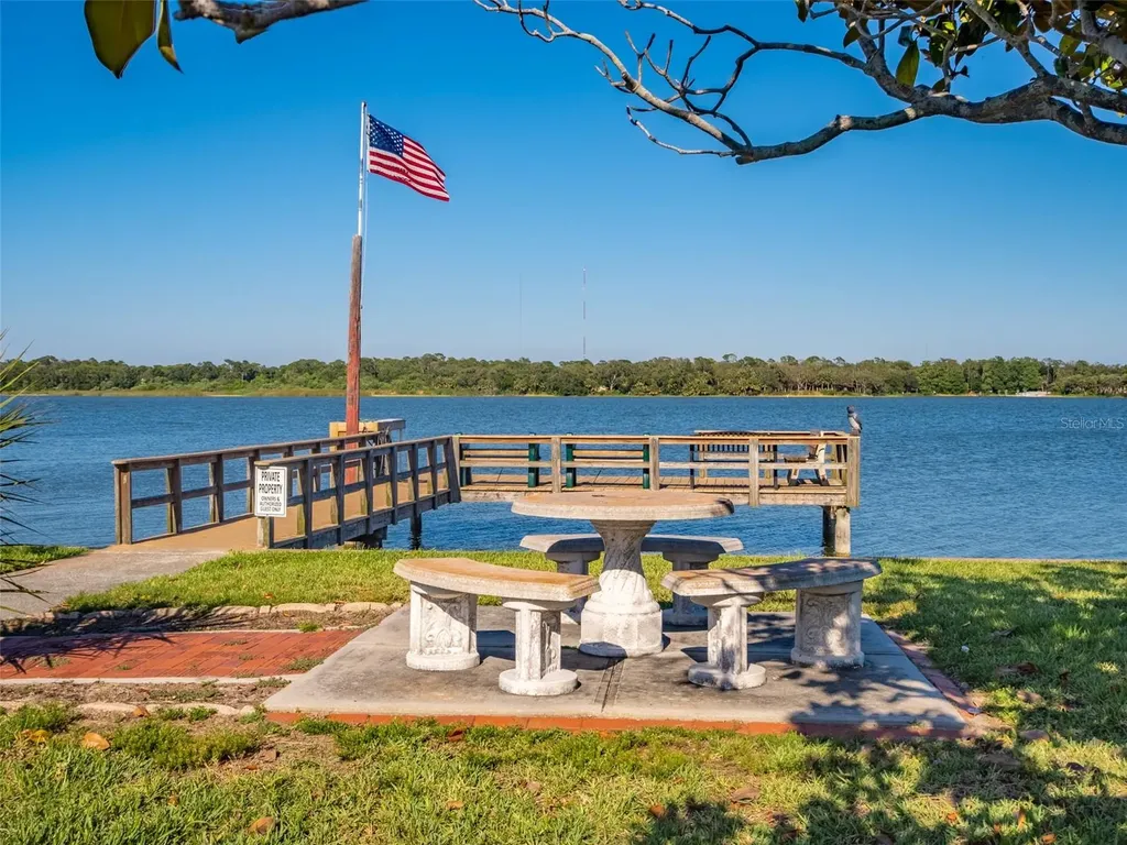 401 Denice Drive Seminole FL 33772