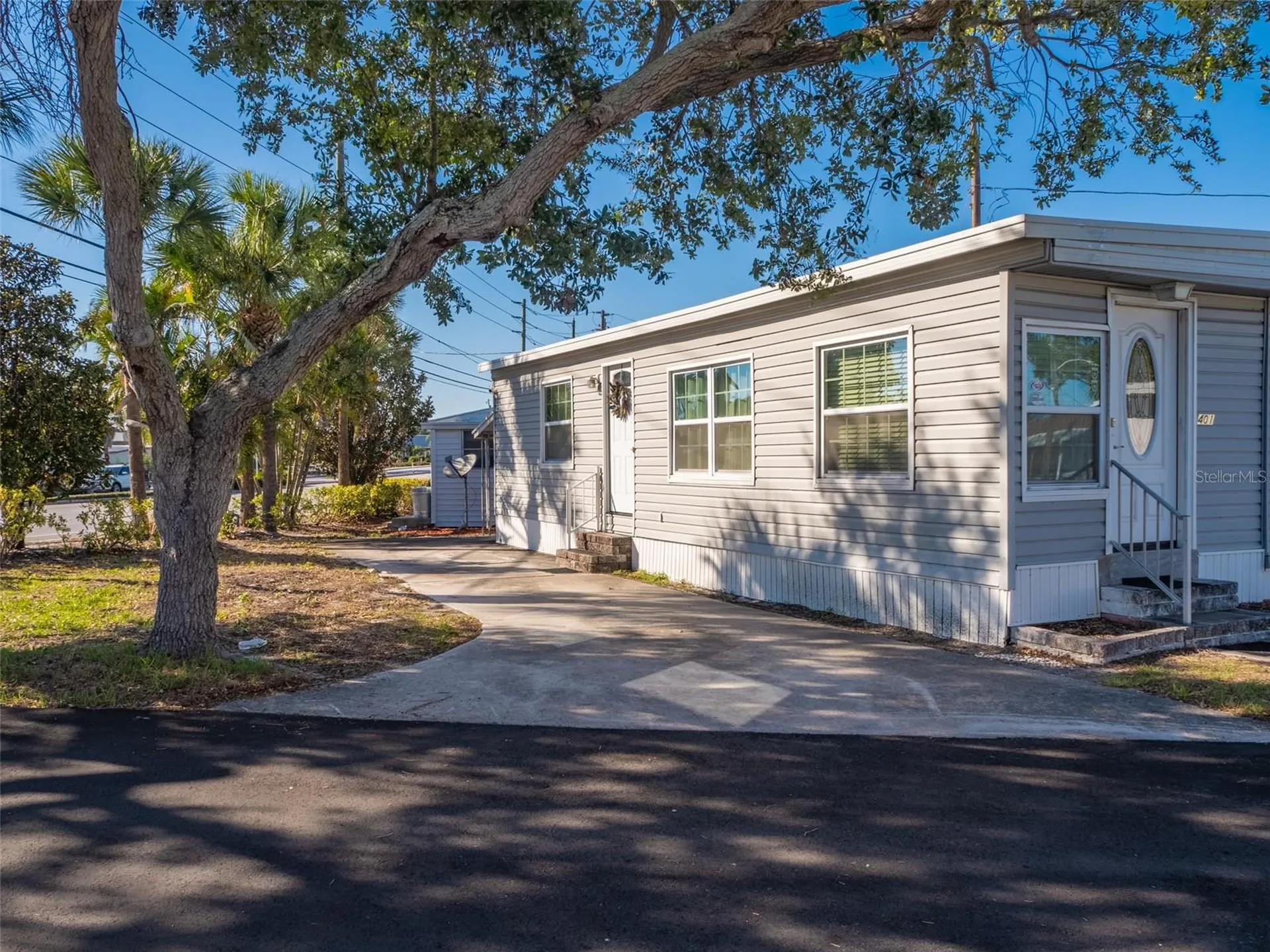 401 Denice Drive Seminole FL 33772
