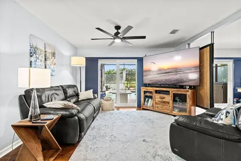 353 Beacon Harbour Loop Bradenton FL 34212