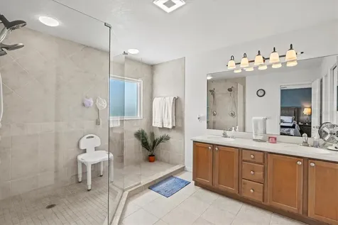 353 Beacon Harbour Loop Bradenton FL 34212