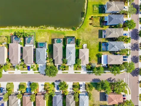 353 Beacon Harbour Loop Bradenton FL 34212