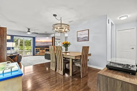 353 Beacon Harbour Loop Bradenton FL 34212