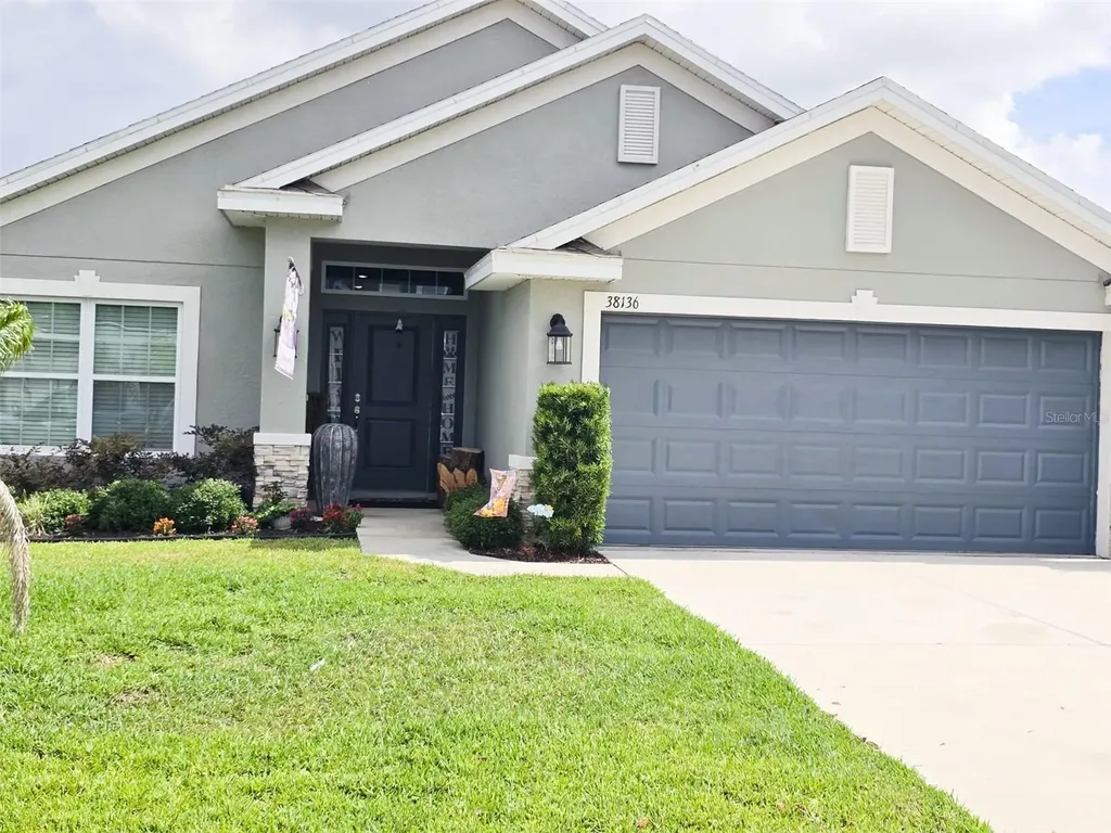38136 Countryside Place Dade City FL 33525