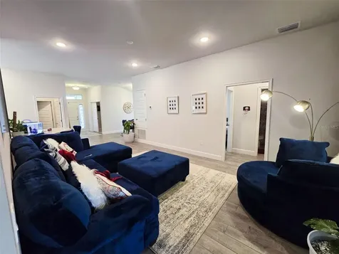 38136 Countryside Place Dade City FL 33525
