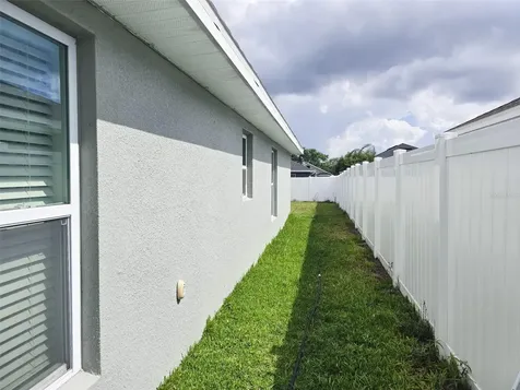 38136 Countryside Place Dade City FL 33525