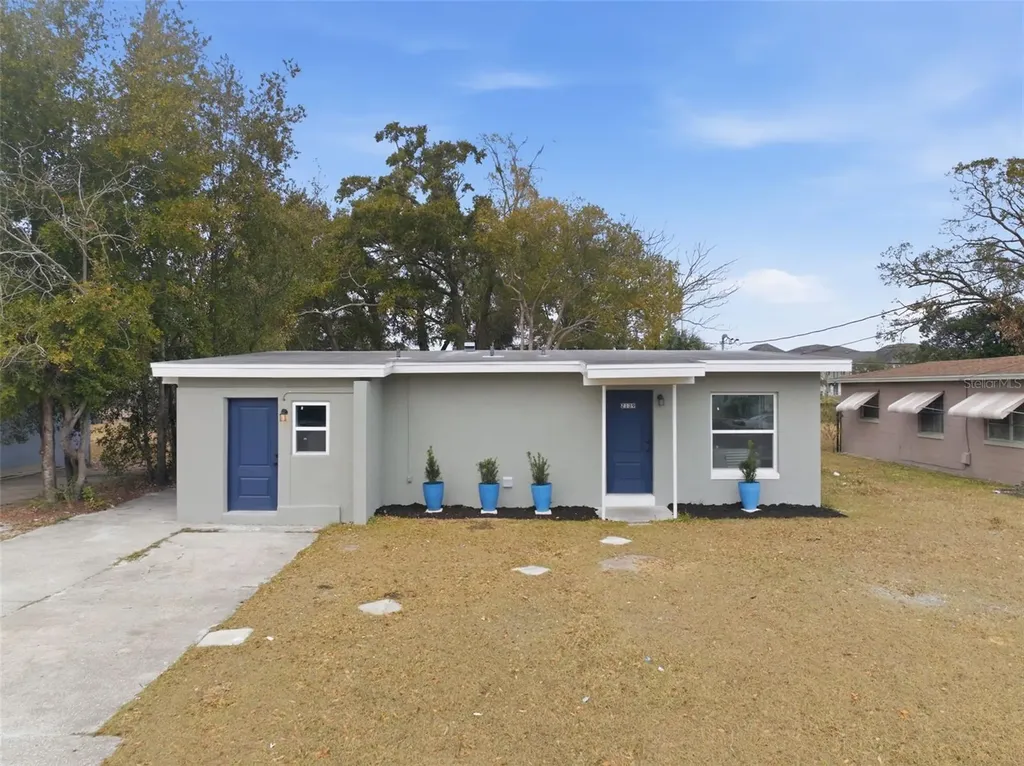 2139 W Gore Street Orlando FL 32805
