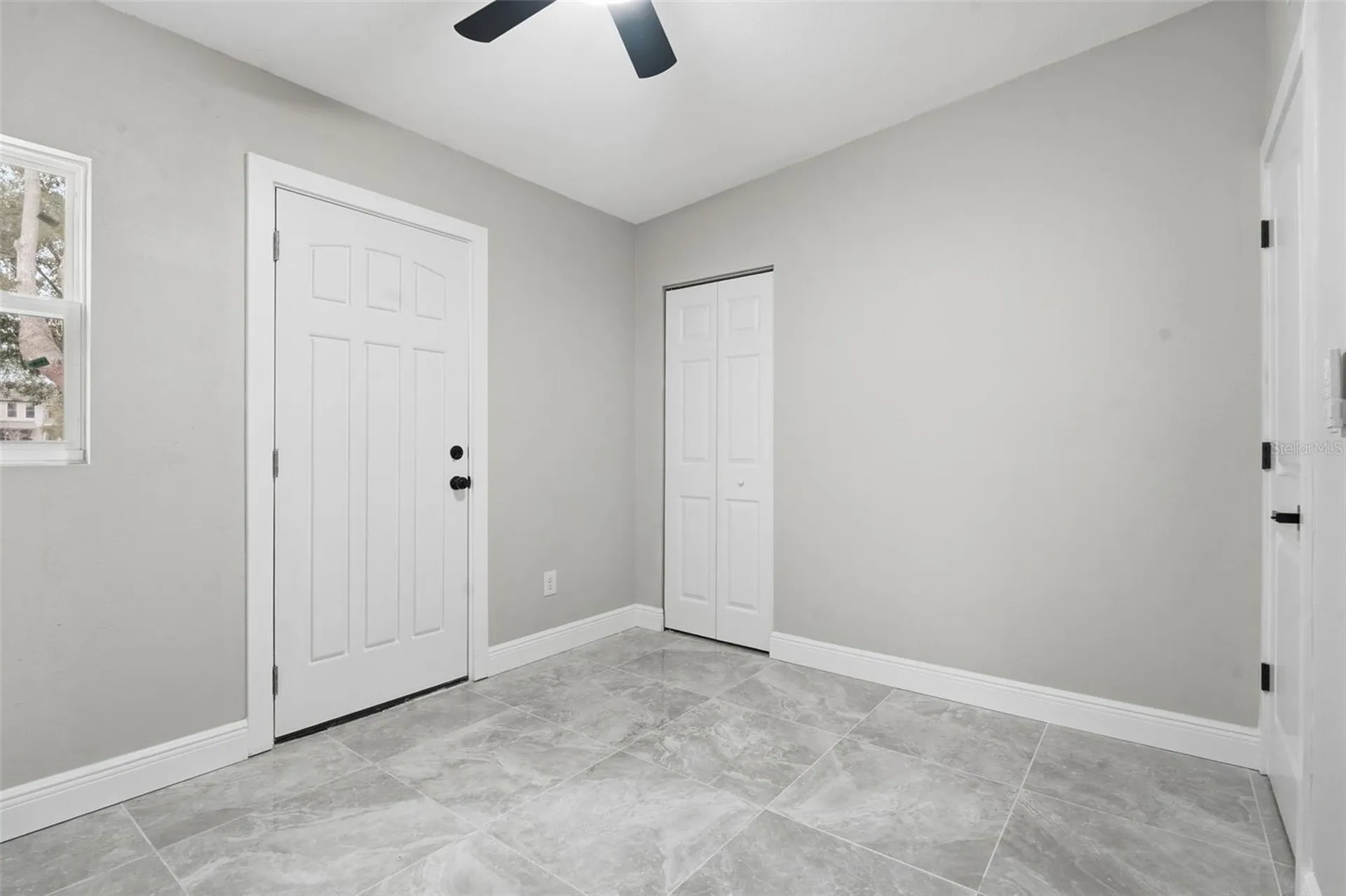 2139 W Gore Street Orlando FL 32805