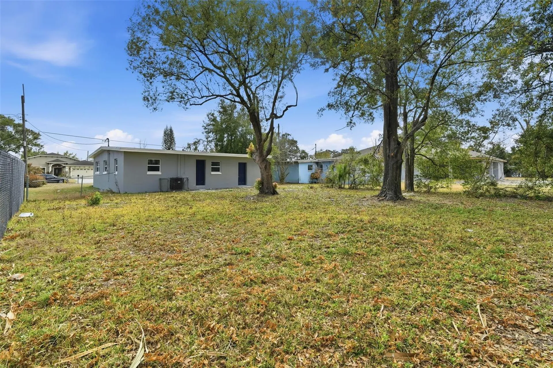 2139 W Gore Street Orlando FL 32805