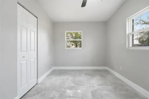2139 W Gore Street Orlando FL 32805