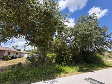 1381 Eagle Street Port Charlotte FL 33952
