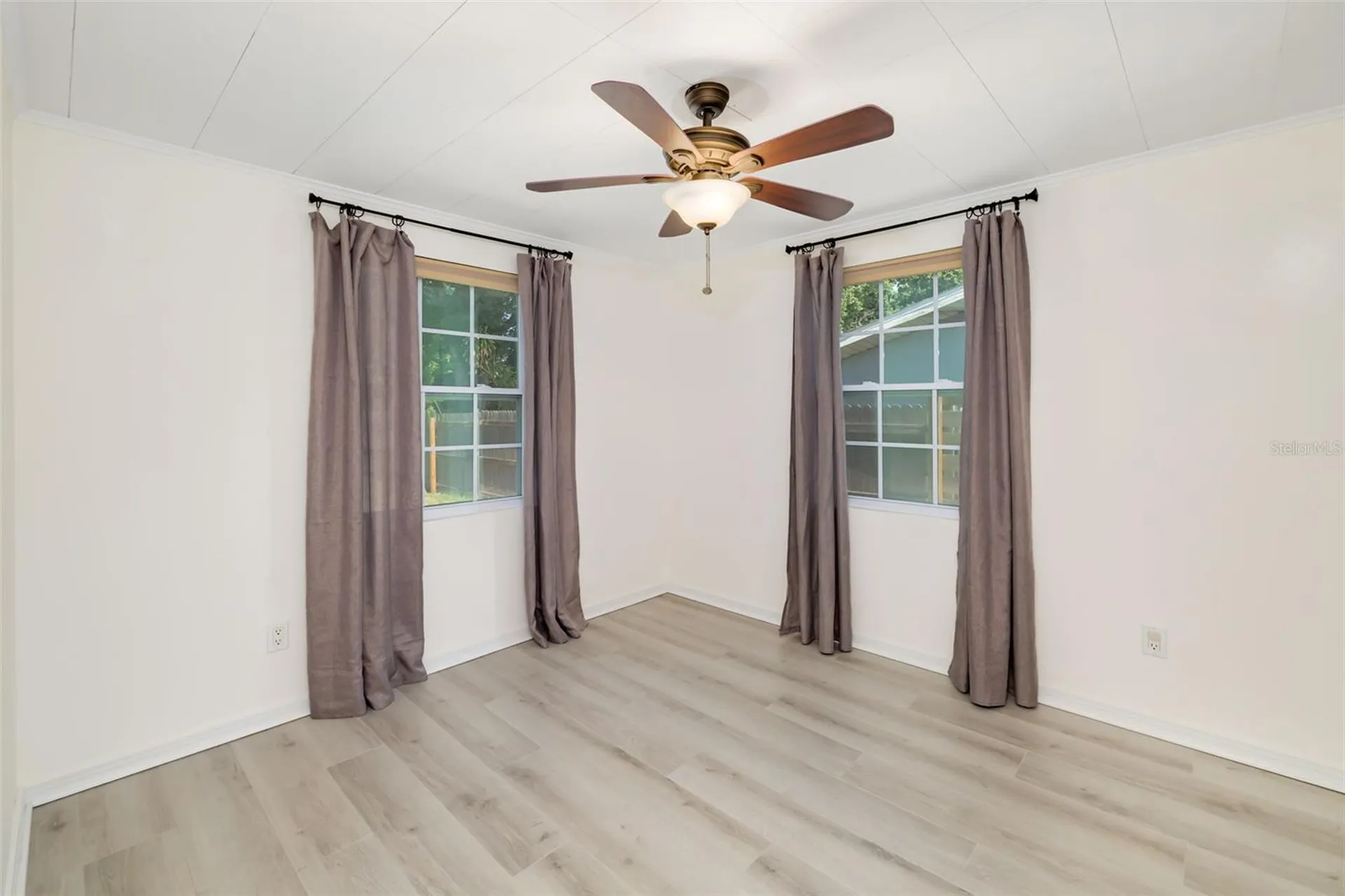 3616 Stardust Place Sarasota FL 34232