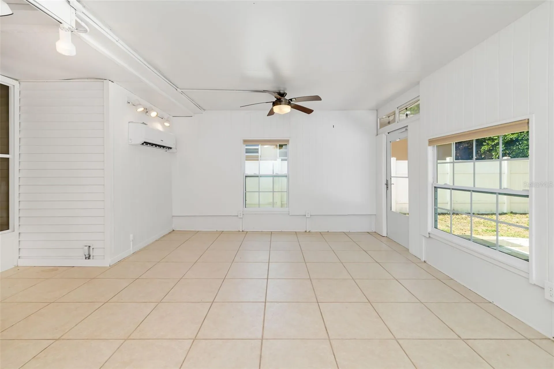 3616 Stardust Place Sarasota FL 34232