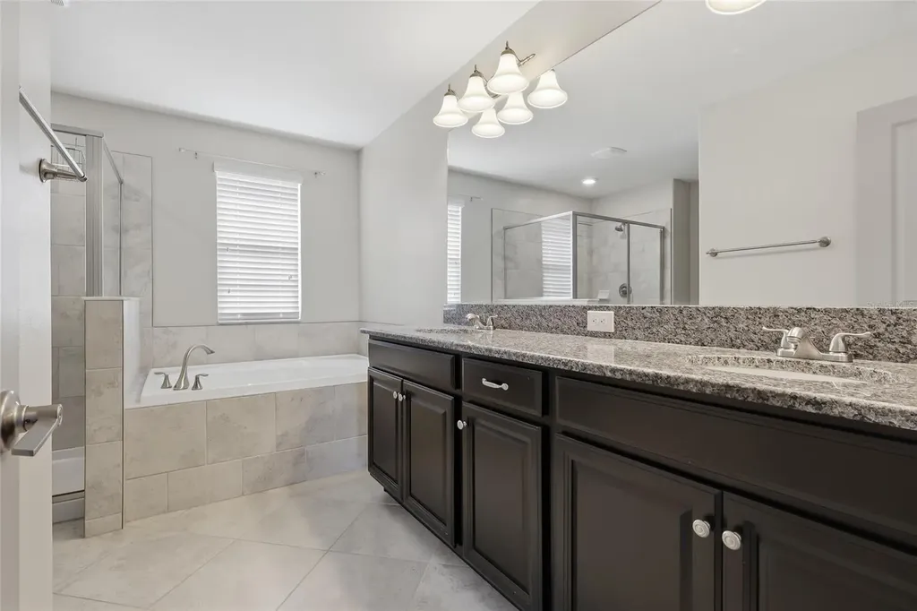 13917 Roseate Tern Lane Riverview FL 33579