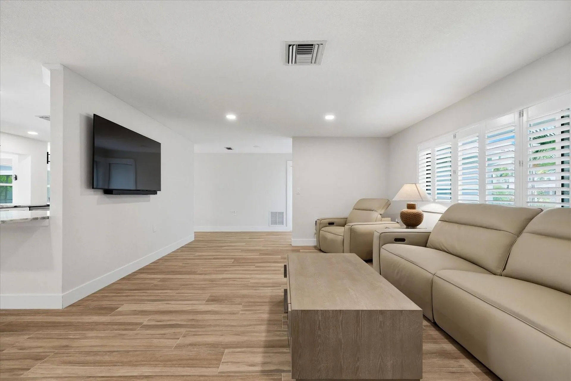 8008 13th Avenue S St Petersburg FL 33707