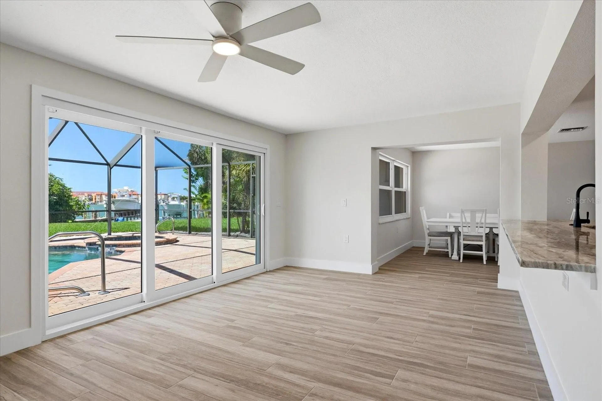 8008 13th Avenue S St Petersburg FL 33707