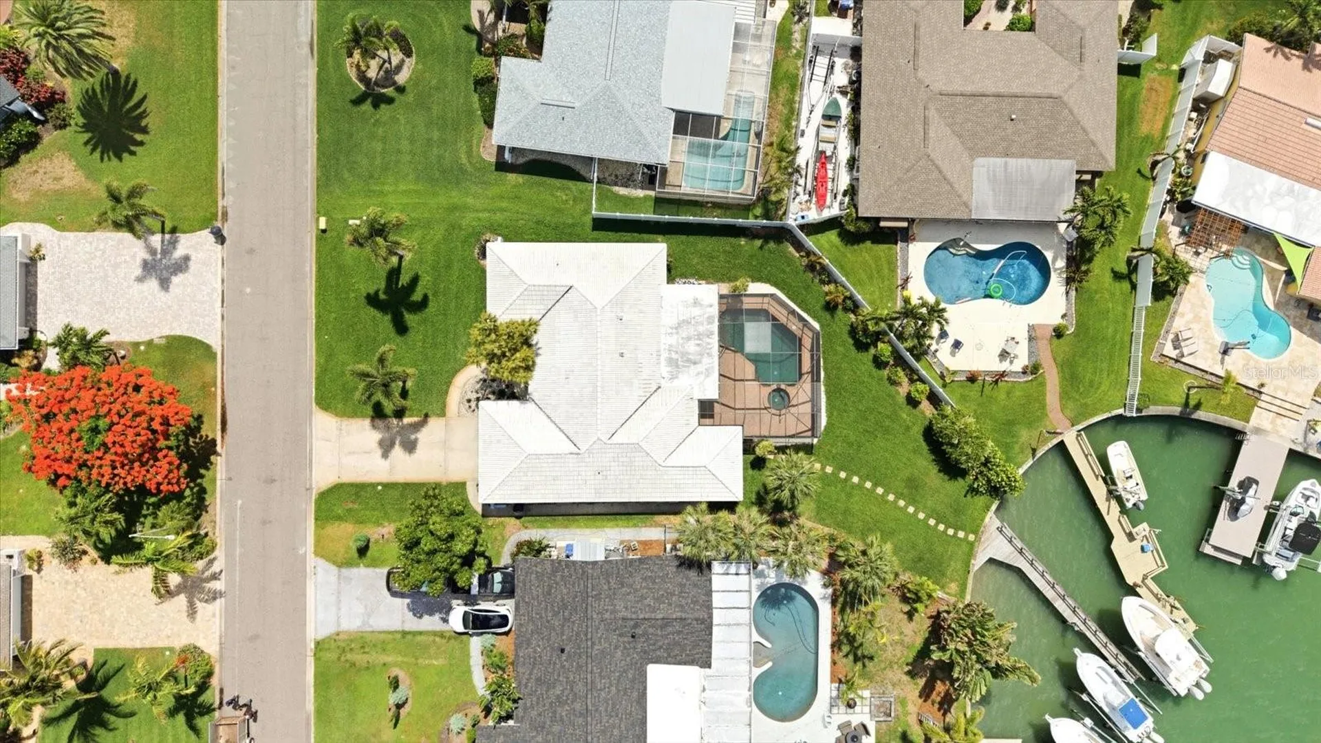 8008 13th Avenue S St Petersburg FL 33707