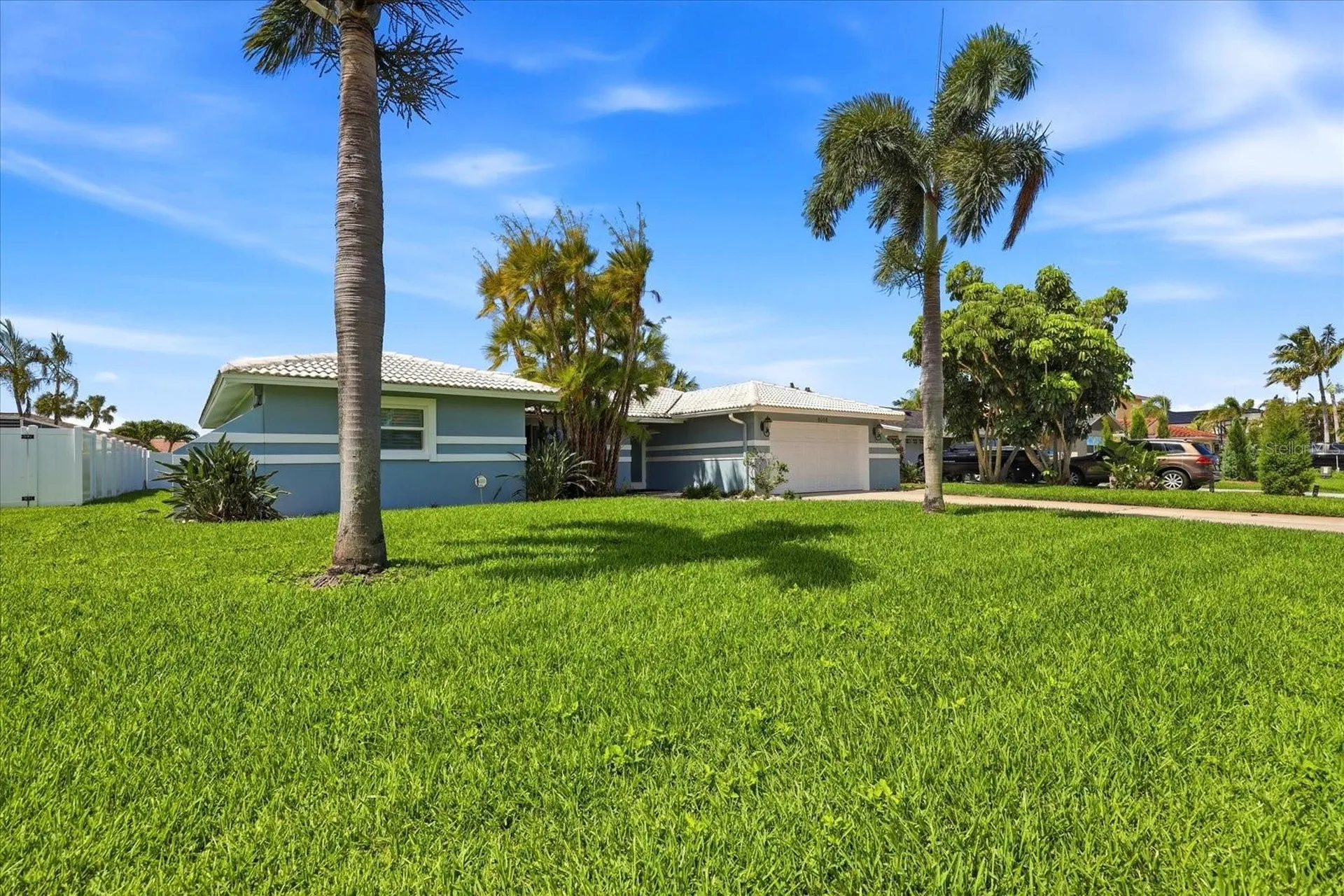 8008 13th Avenue S St Petersburg FL 33707