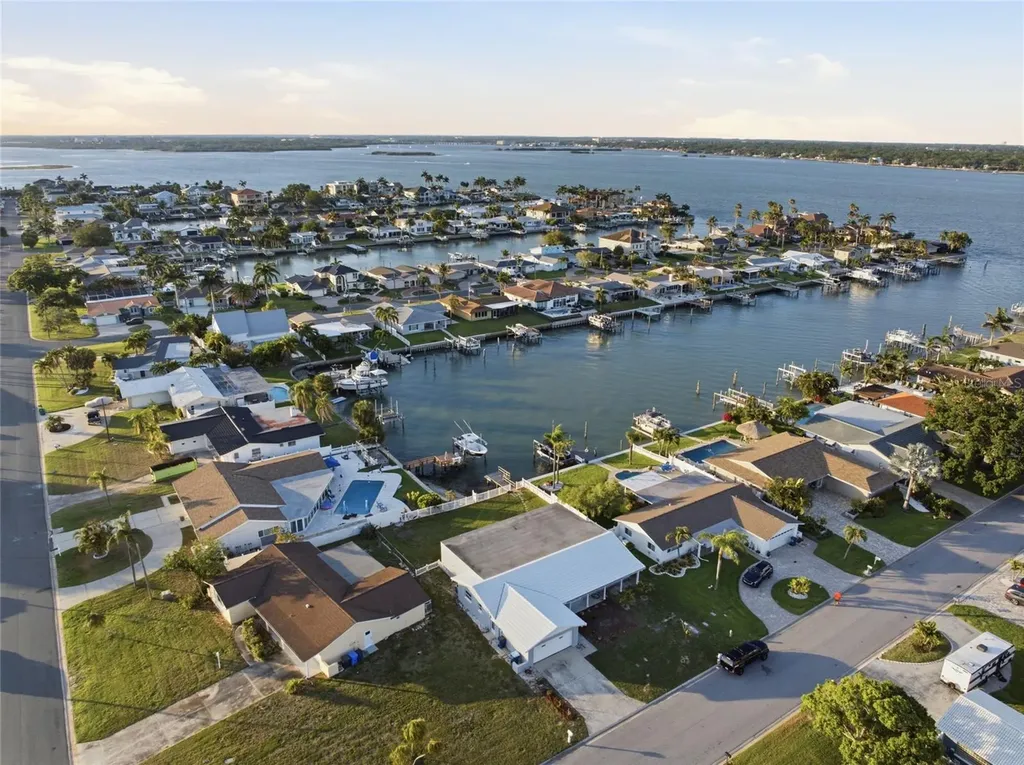 710 116th Avenue Treasure Island FL 33706