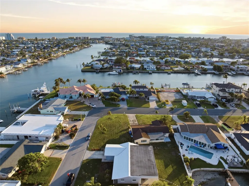 710 116th Avenue Treasure Island FL 33706