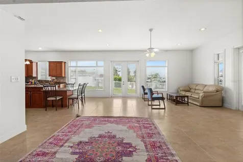 710 116th Avenue Treasure Island FL 33706