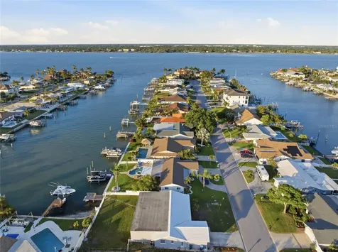 710 116th Avenue Treasure Island FL 33706