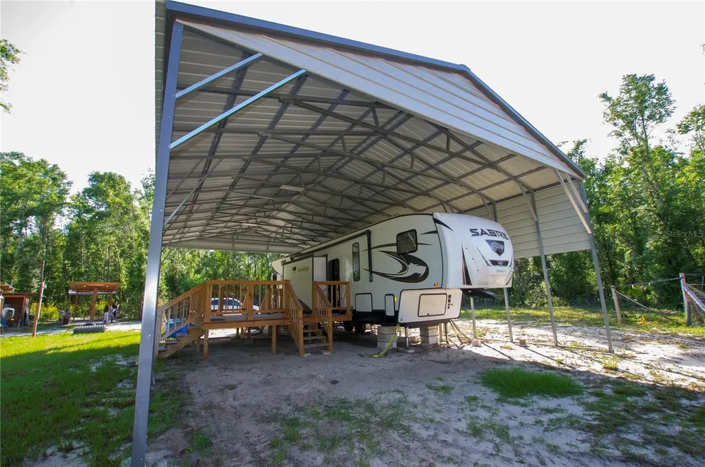 18233 185th Road Live Oak FL 32060